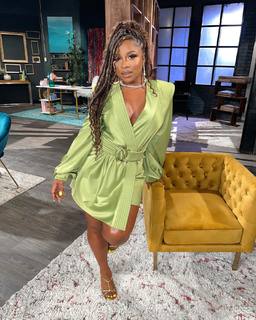 Reginae Carter feet photo 2