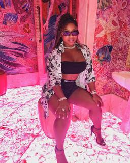 Reginae Carter feet photo 17