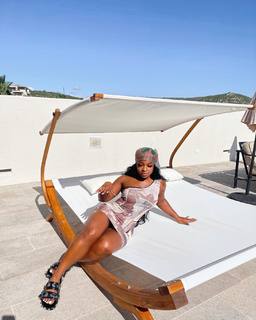Reginae Carter feet photo 17