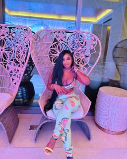 Reginae Carter feet photo 9