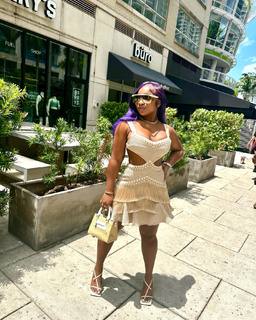 Reginae Carter feet photo 3