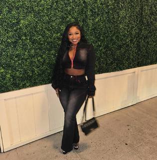 Reginae Carter feet photo 16