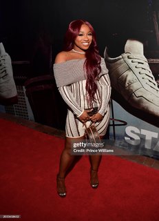 Reginae Carter feet photo 7