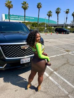 Reginae Carter feet photo 8