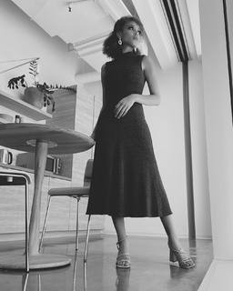 Reign Edwards feet photo 2