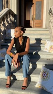 Reign Edwards feet photo 10
