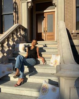 Reign Edwards feet photo 19