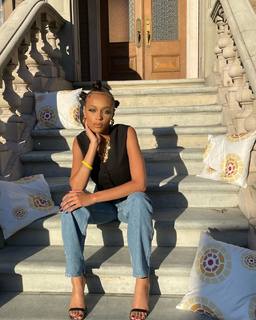 Reign Edwards feet photo 18