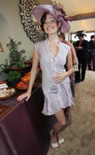 Reiko Aylesworth feet photo 17