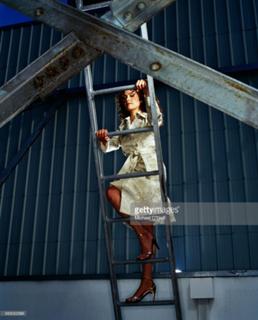 Reiko Aylesworth feet photo 9