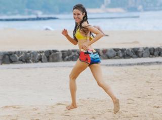 Reiko Aylesworth feet photo 4