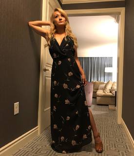 Reina Scully feet photo 9