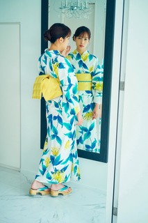Reina Sumi feet photo 12