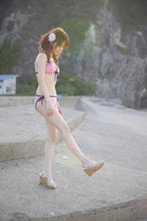 Reina Tanaka feet photo 10