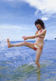 Reina Tanaka feet photo 2