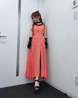 Reina Tanaka feet photo 2