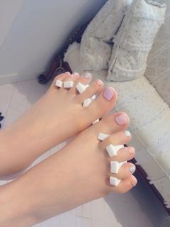 Reina Triendl feet photo 15