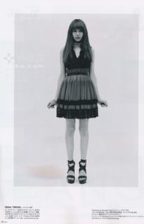 Reina Triendl feet photo 1