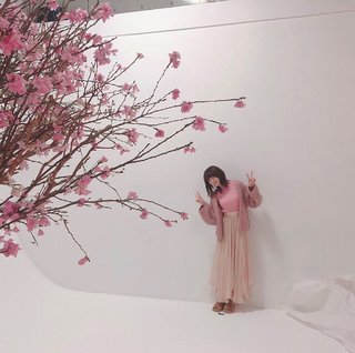 Reina Ueda feet photo 2