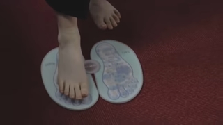 Reina Ueda feet photo 3