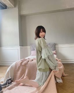 Reina Ueda feet photo 9