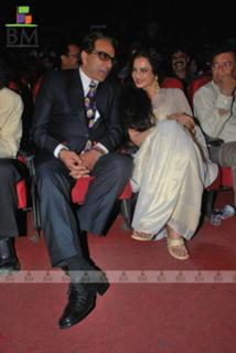 Rekha feet photo 5