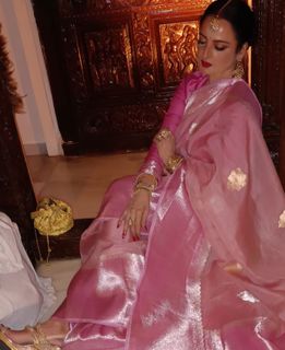 Rekha feet photo 1