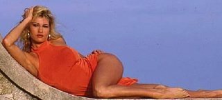 Rena Lesnar feet photo thumbnail