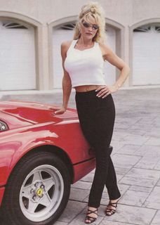 Rena Lesnar feet photo thumbnail