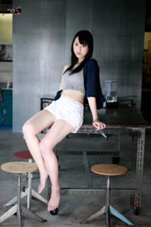 Rena Matsui feet photo 5
