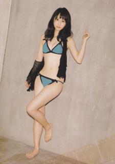 Rena Matsui feet photo 10