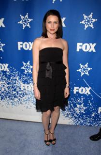 Rena Sofer feet photo thumbnail
