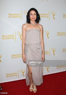Rena Sofer feet photo thumbnail