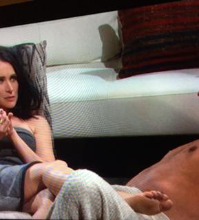 Rena Sofer feet photo thumbnail