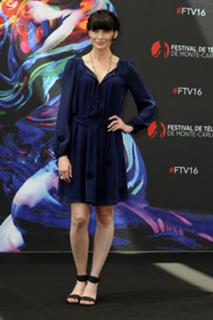 Rena Sofer feet photo thumbnail