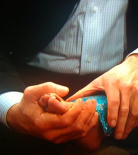 Rena Sofer feet photo thumbnail