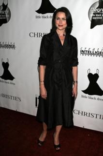 Rena Sofer feet photo thumbnail