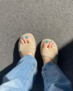 Rena Takeda feet photo 1