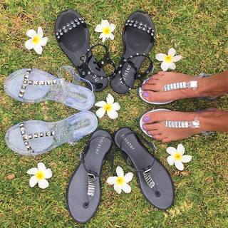 Renae Ayris feet photo 6
