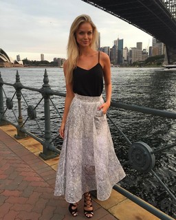 Renae Ayris feet photo 12