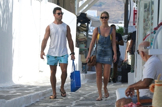 Renae Ayris feet photo 15