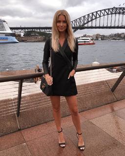 Renae Ayris feet photo 7