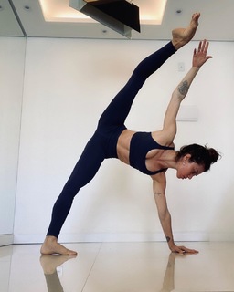 Renata Bardazzi feet photo 10