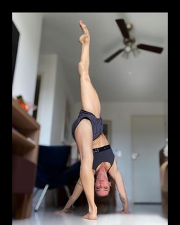 Renata Bardazzi feet photo 3