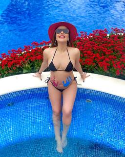 Renata Dominguez feet photo 4