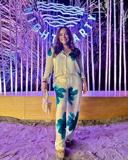 Renata Dominguez feet photo 2