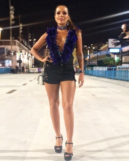 Renata Dominguez feet photo 13