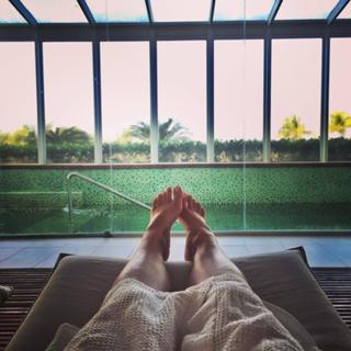 Renata Dávila feet photo thumbnail