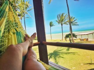 Renata Dávila feet photo thumbnail