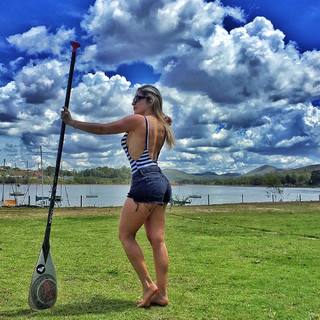 Renata Dávila feet photo thumbnail